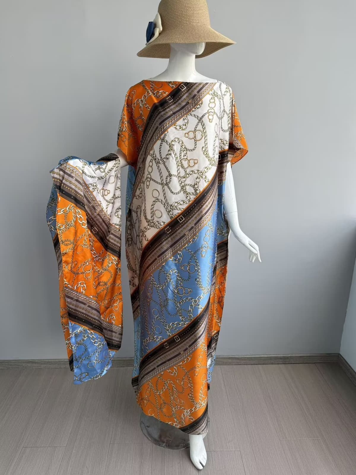 287-blue and orange chain