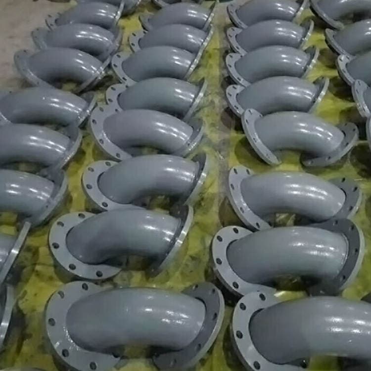 Karbon poladdan hazırlanmış, flüorpolimer (PTFE) astarlı borular və fitinqlər, üçtərəfli, dördtərəfli və dirsəklər daxil olmaqla, sənaye istifadəsi üçün 4