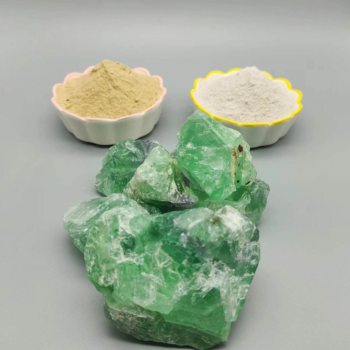 Fluorite Powder Manufacturers Supply 70% Fluorite Powder for Ceramic Casting, Metallurgy and Steel Making, Calcium Fluoride for Paint 90- 2