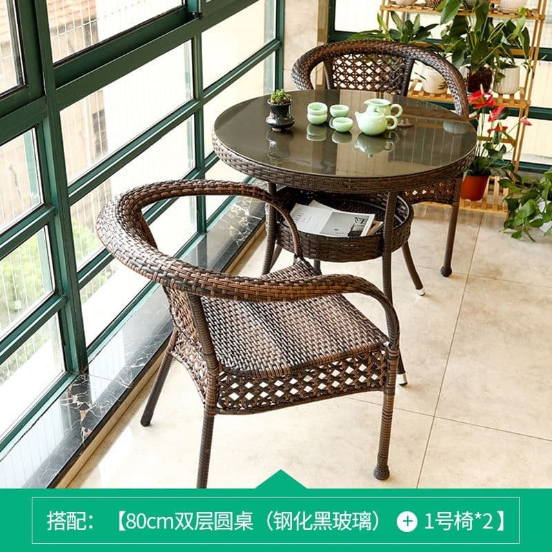 80 double-layer round table + 2 chairs (with cushions included)