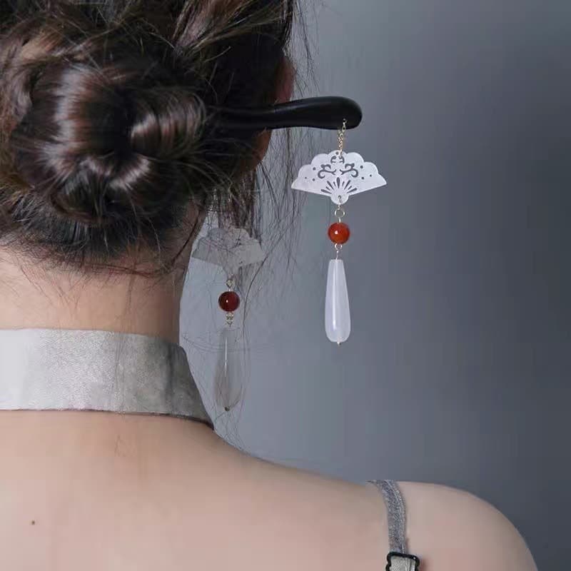 111# white drop fan