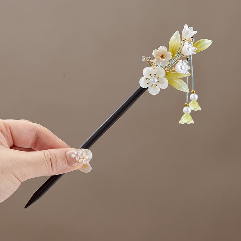 Chinese style hairpin (tianxiang)