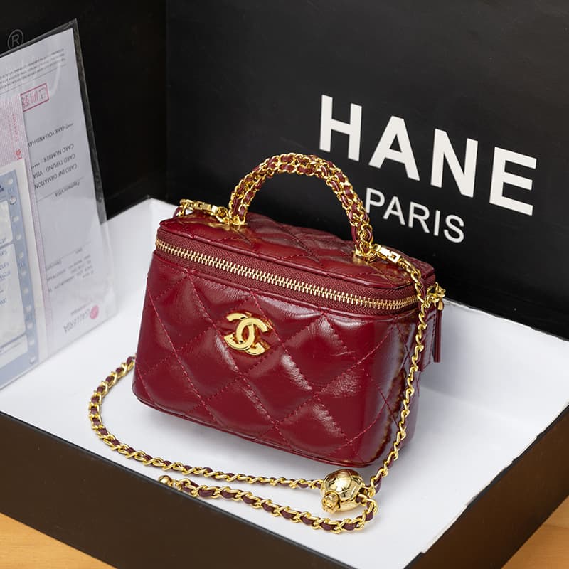 G buckle wine red