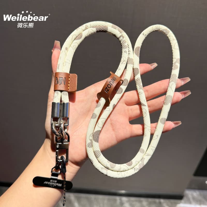 120cm [mickey] comes with rotating metal clip + small rope head