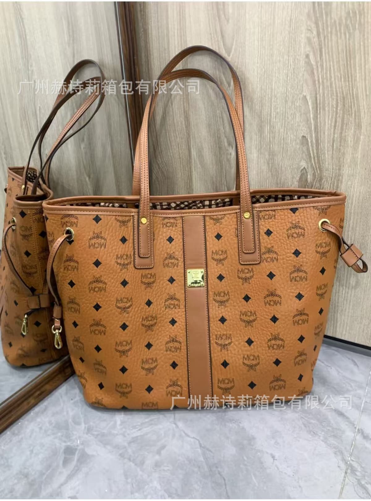 Brown without box