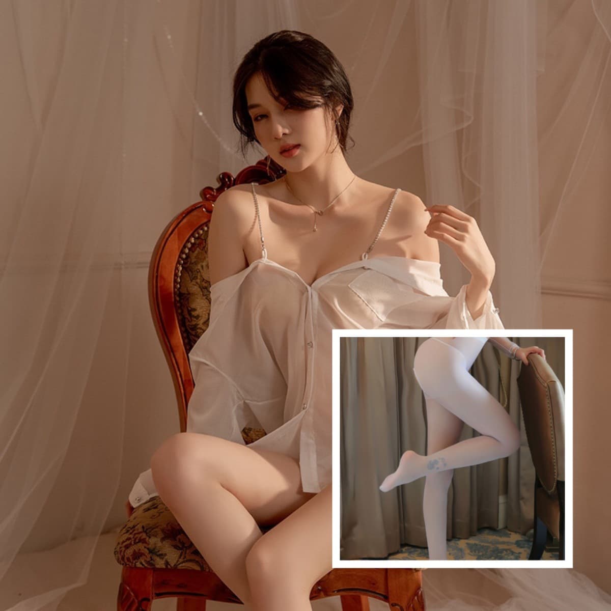 White + t pants + white open socks