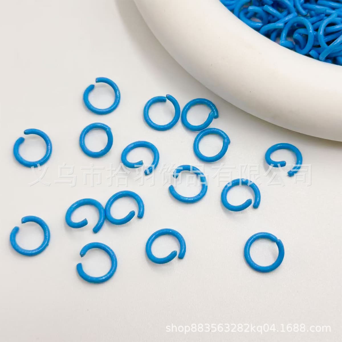 [blue] open ring