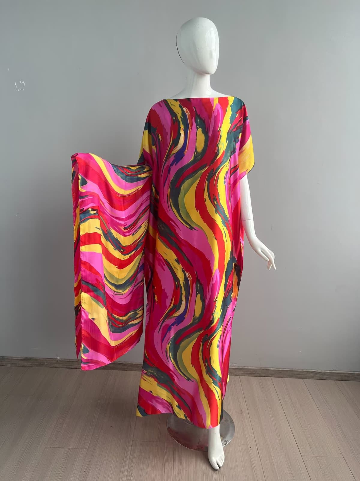 060 - vibrant hue - rose red