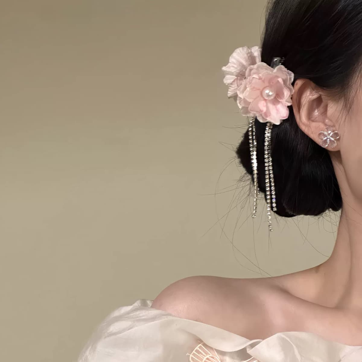 Pink flower clip