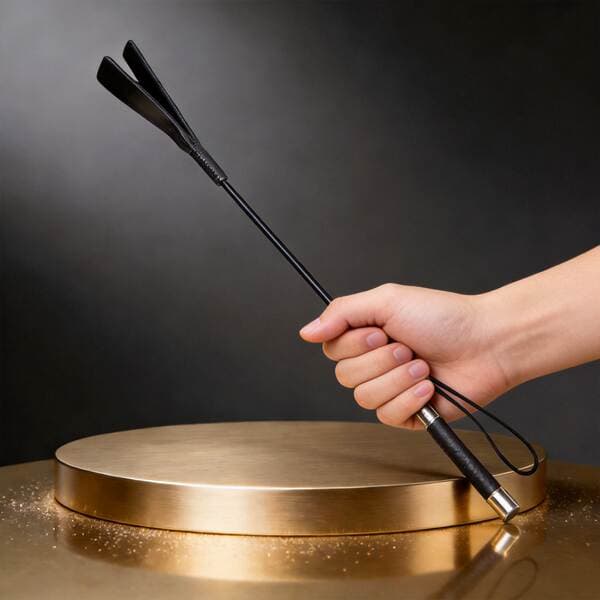 Europe and the United States best selling new square round head double-layer whip glass fiber material straight whip sex toys