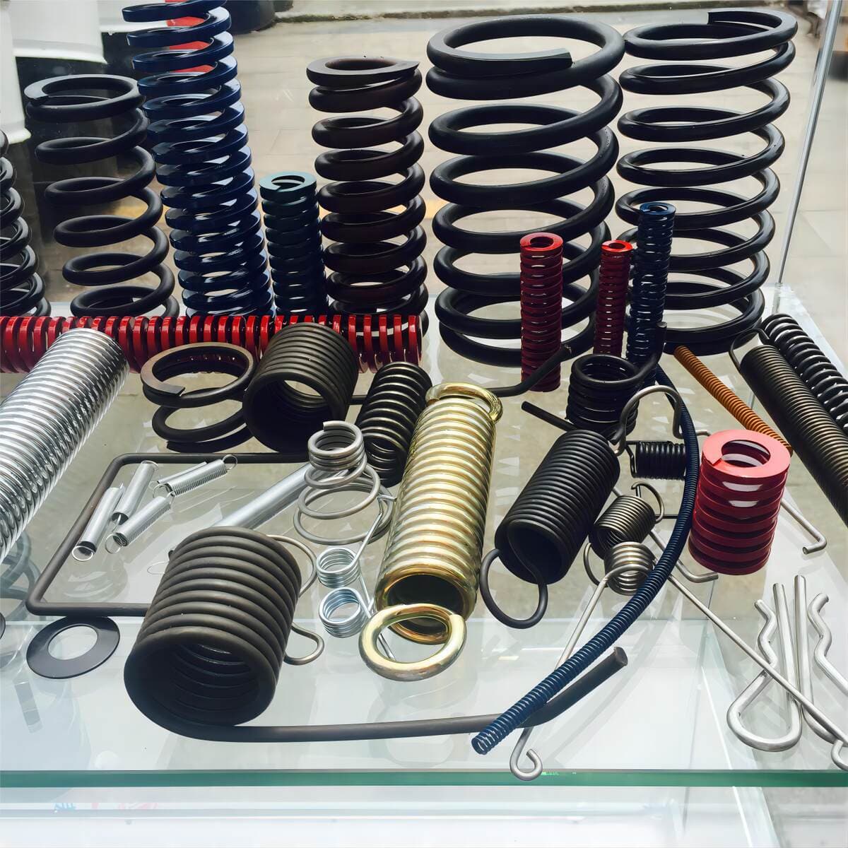 Processing and supply hardware cylindrical stainless steel compression spring tower spring mold spring double torsion spring 4