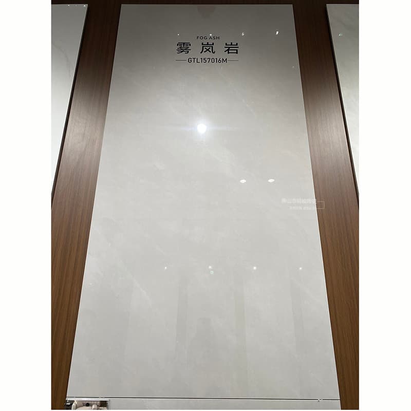 {in stock, made in foshan, guangdong} high-gloss porcelain tile 3c with g-mist rock finish