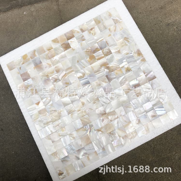 20 dense white light flowers