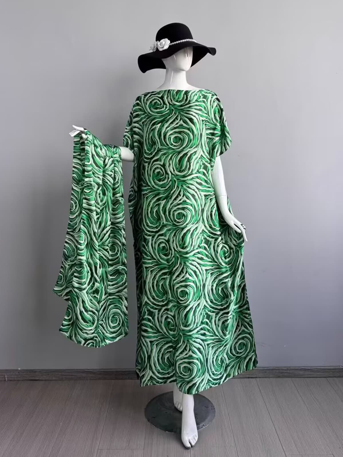 094-rose nest-white green