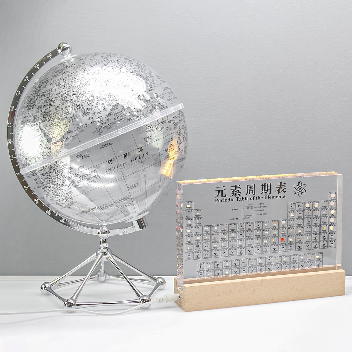 Large bilingual chinese-english [built-in 83 elements] + usb light base + silver globe