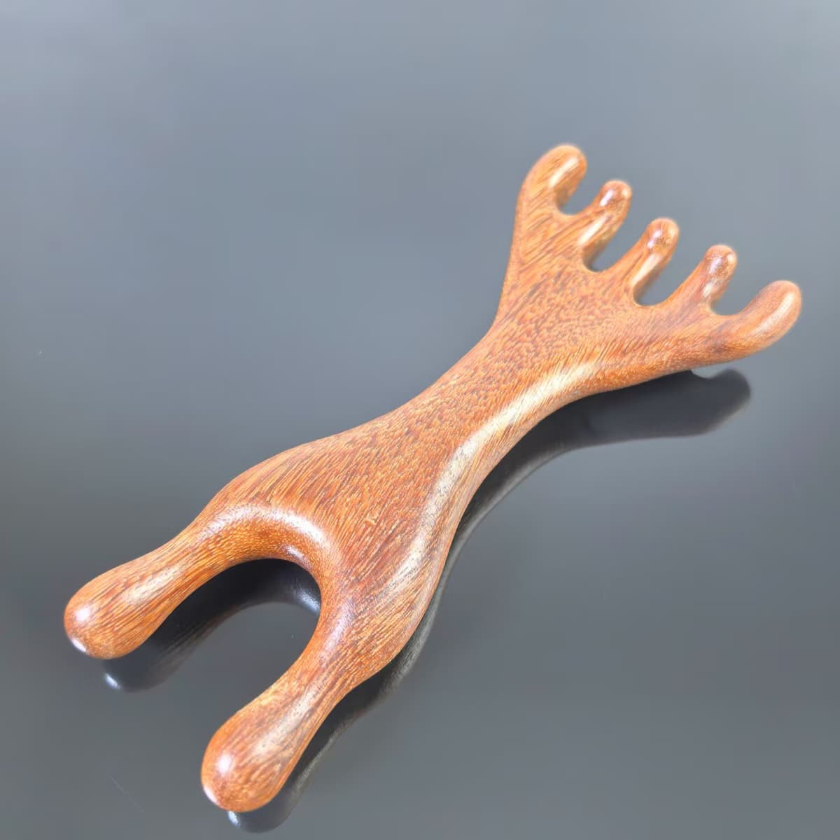Dragon and phoenix sandalwood antler dual-purpose massage comb