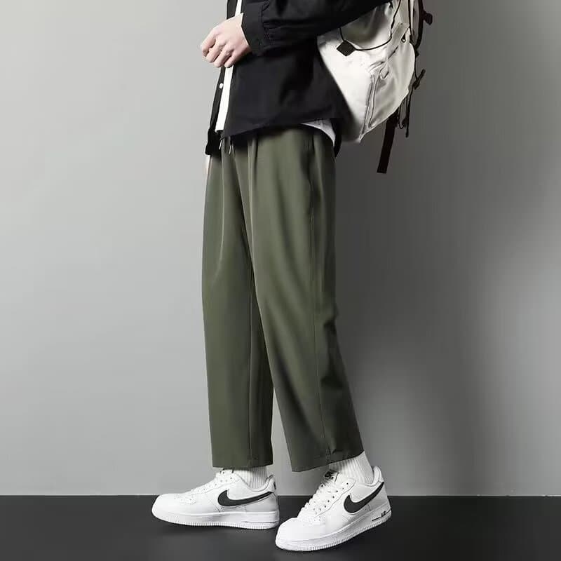 Four-sided straight pants green