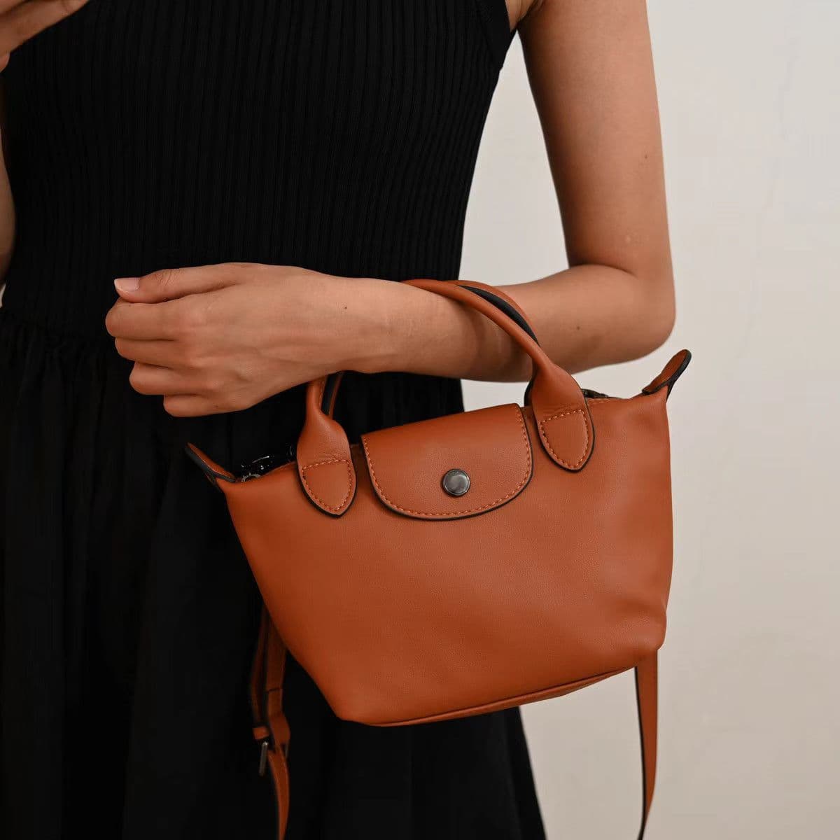 Cognac color
