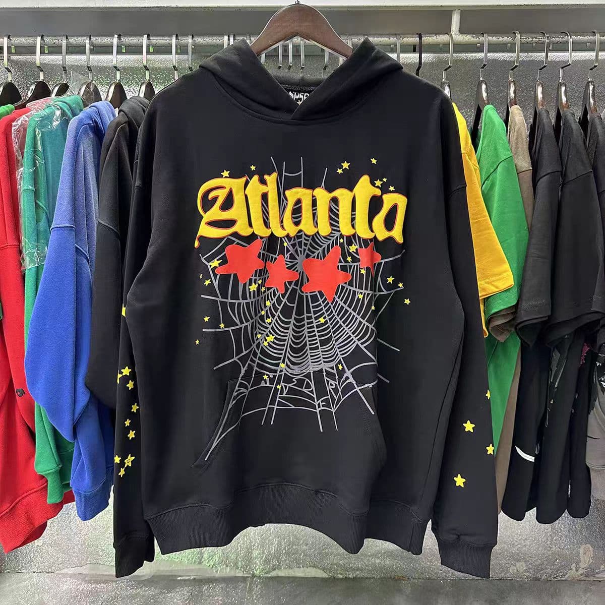 871 black and red star-atlanta