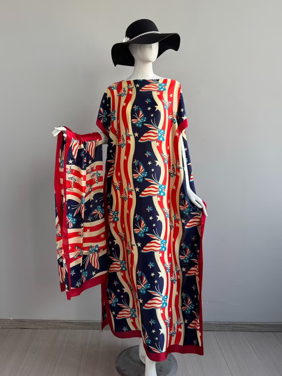 096-us flag butterfly-navy blue