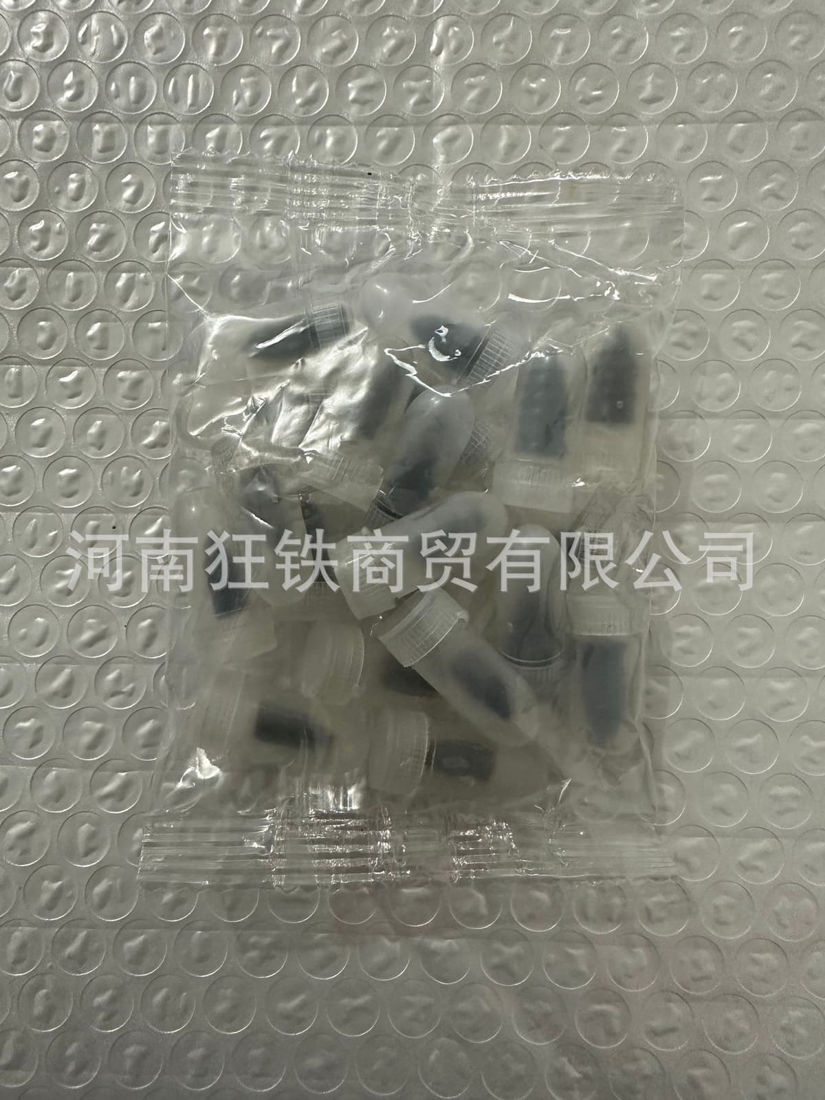 10 large and 10 small (packed in bags)