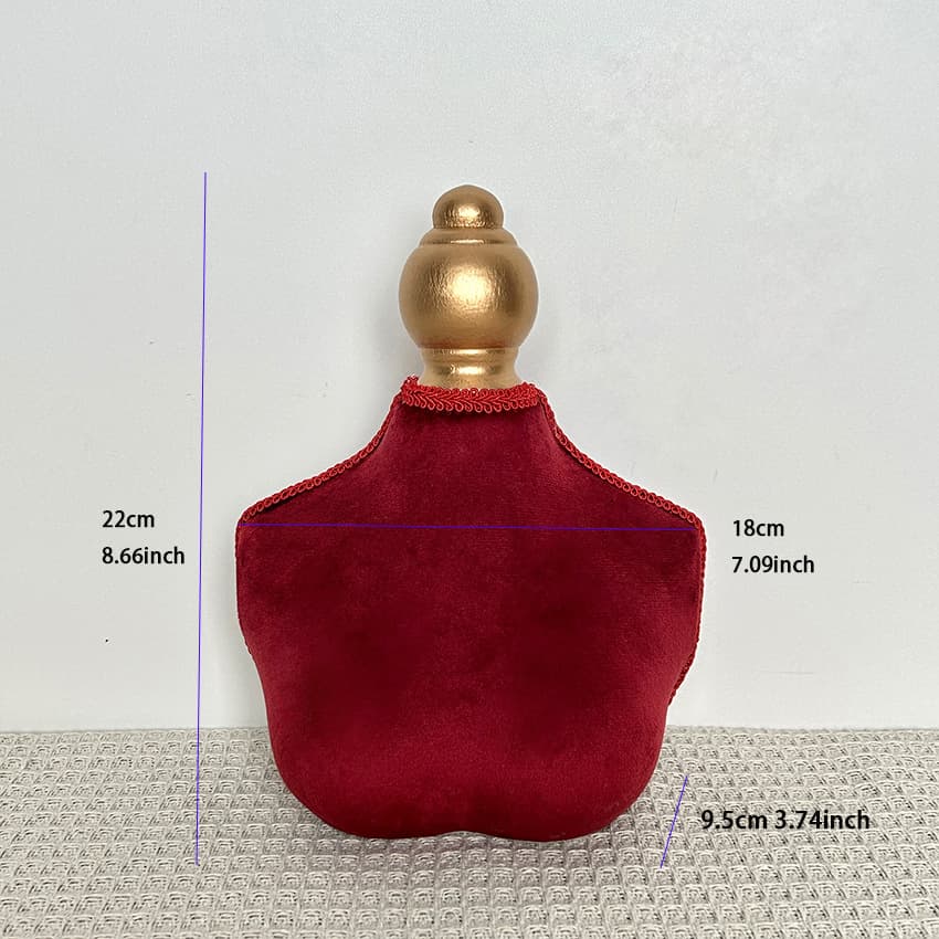 Red mannequin, short version