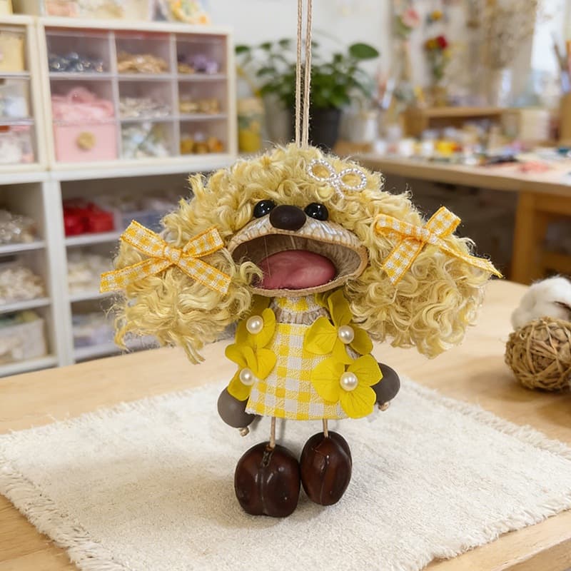 Yellow-haired nutshell doll