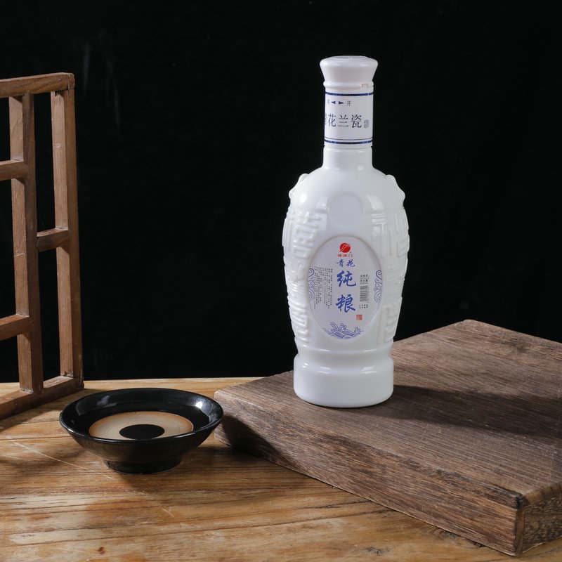 Fumman Mavi-Ağ Çini Dənli İçki, 500ml, Ətirli, Hədiyyə Qutusu, 2 Şüşə, 52° 3