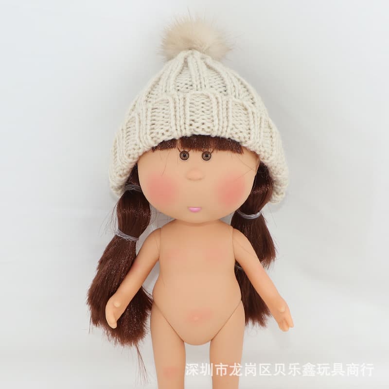 C 151m white faux fur beanie (no child)