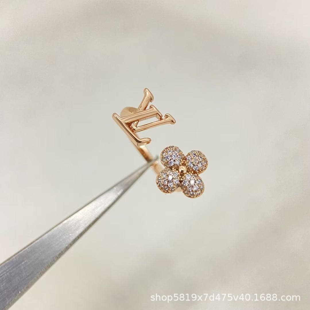 18k rose gold
