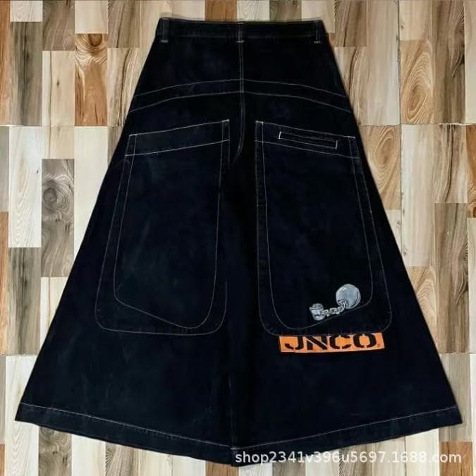 N61 [Black]]