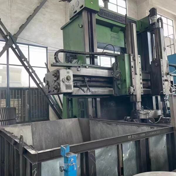 Transfer of Second-Hand Qiqihar 2.5m Cnc Vertical Lathe Second-Hand Qiyi Cnc Vertical Lathe in Stock