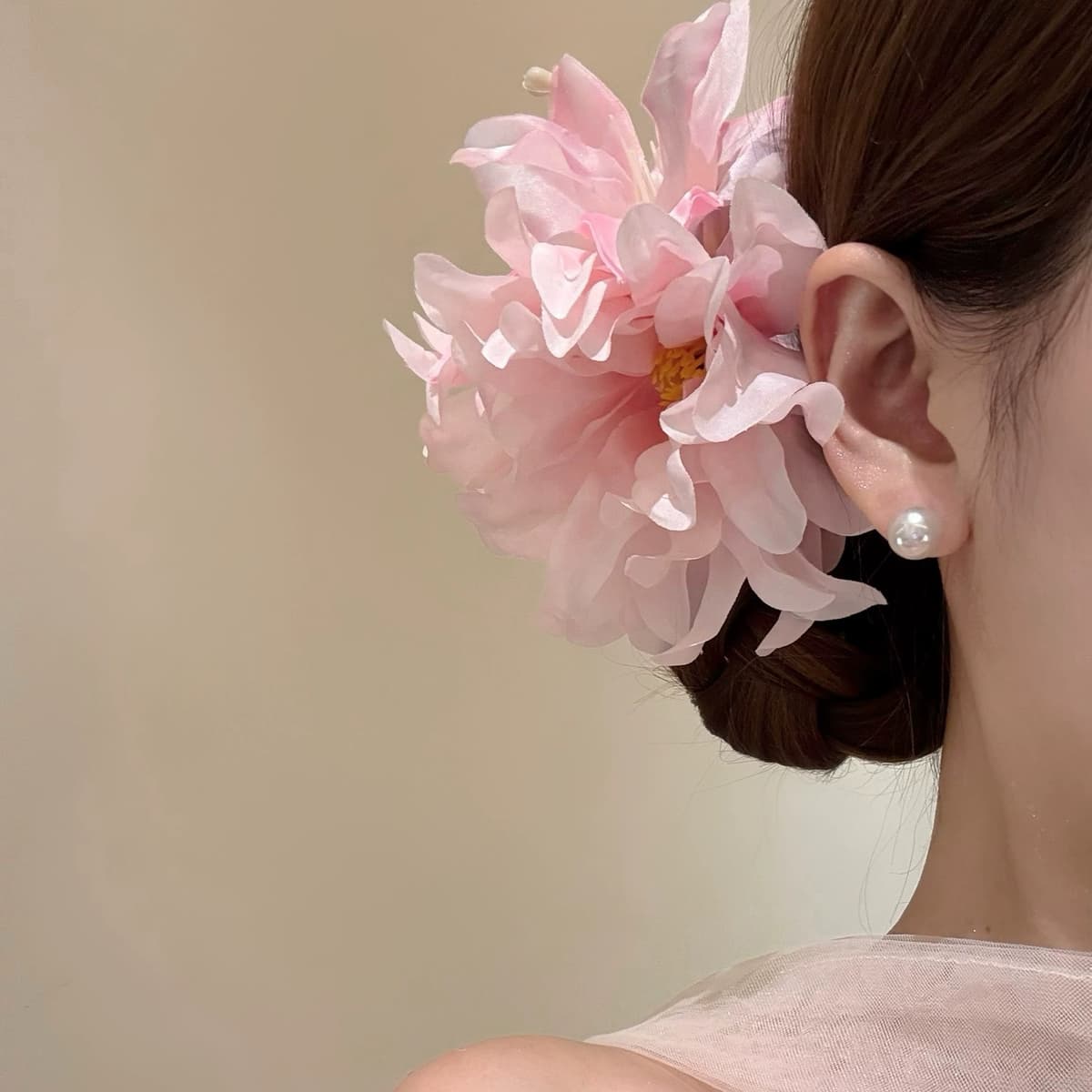 Pink peony banana clip