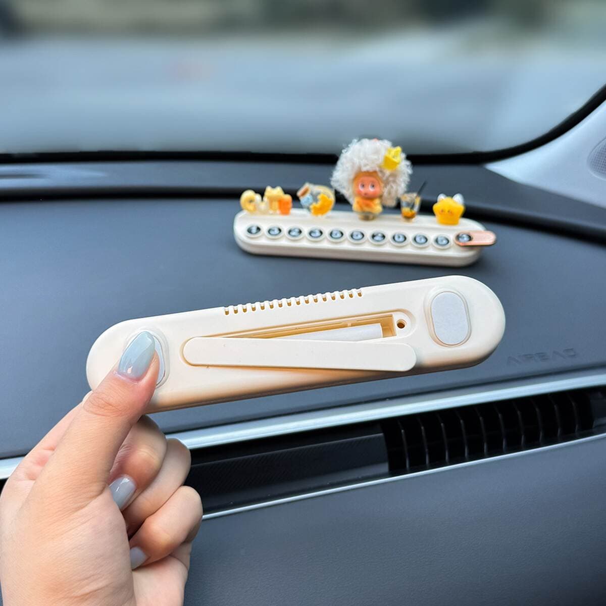 2026 New Model Bread Star Temporary Parking Number Plate for Moving Car, Phone Number Plate for Car, Cute Car-Mounted Mobile Phone Holder 4