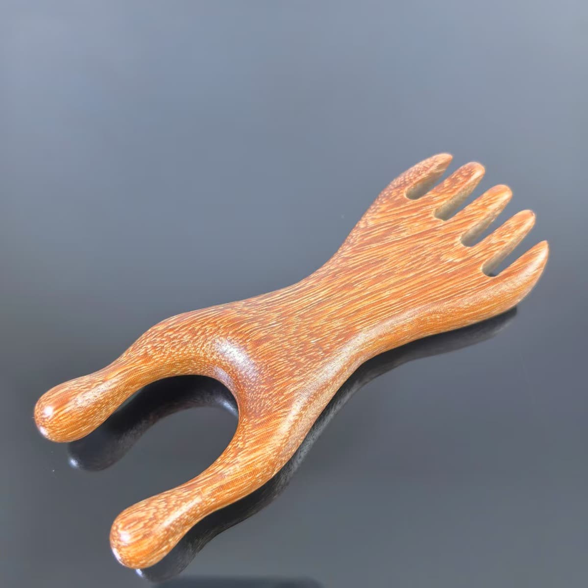 Dragon and phoenix sandalwood nose scraping dual-purpose massage comb