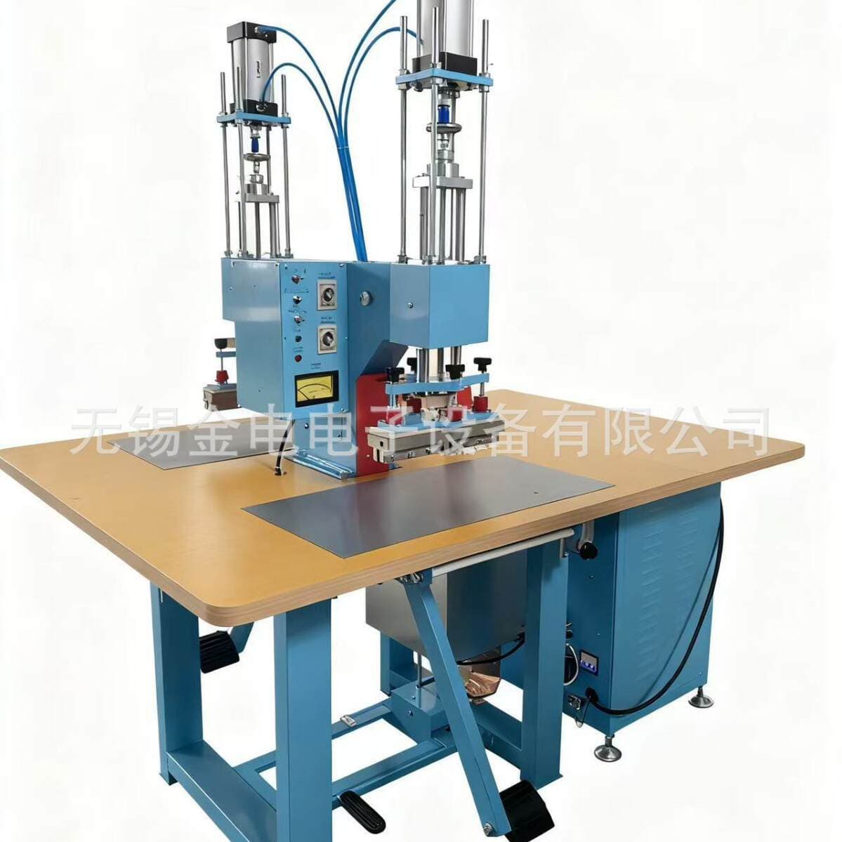Dual-Head Foot-Operated Pneumatic High-Frequency Plastic Heat-Sealing Leather Embossing Poncho Welding Machine Manufacturer in Stock 2