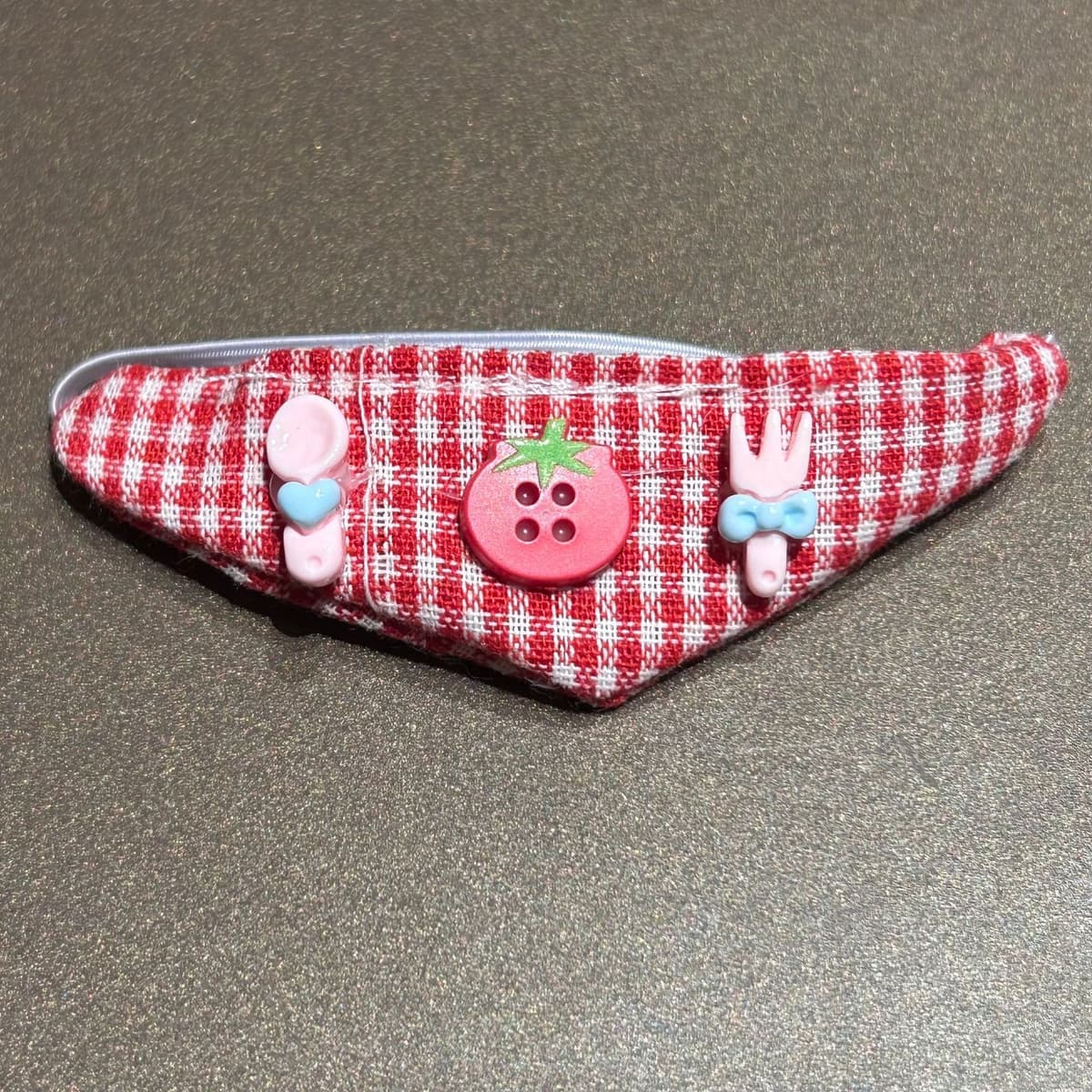 Qh136 red tomato triangle towel