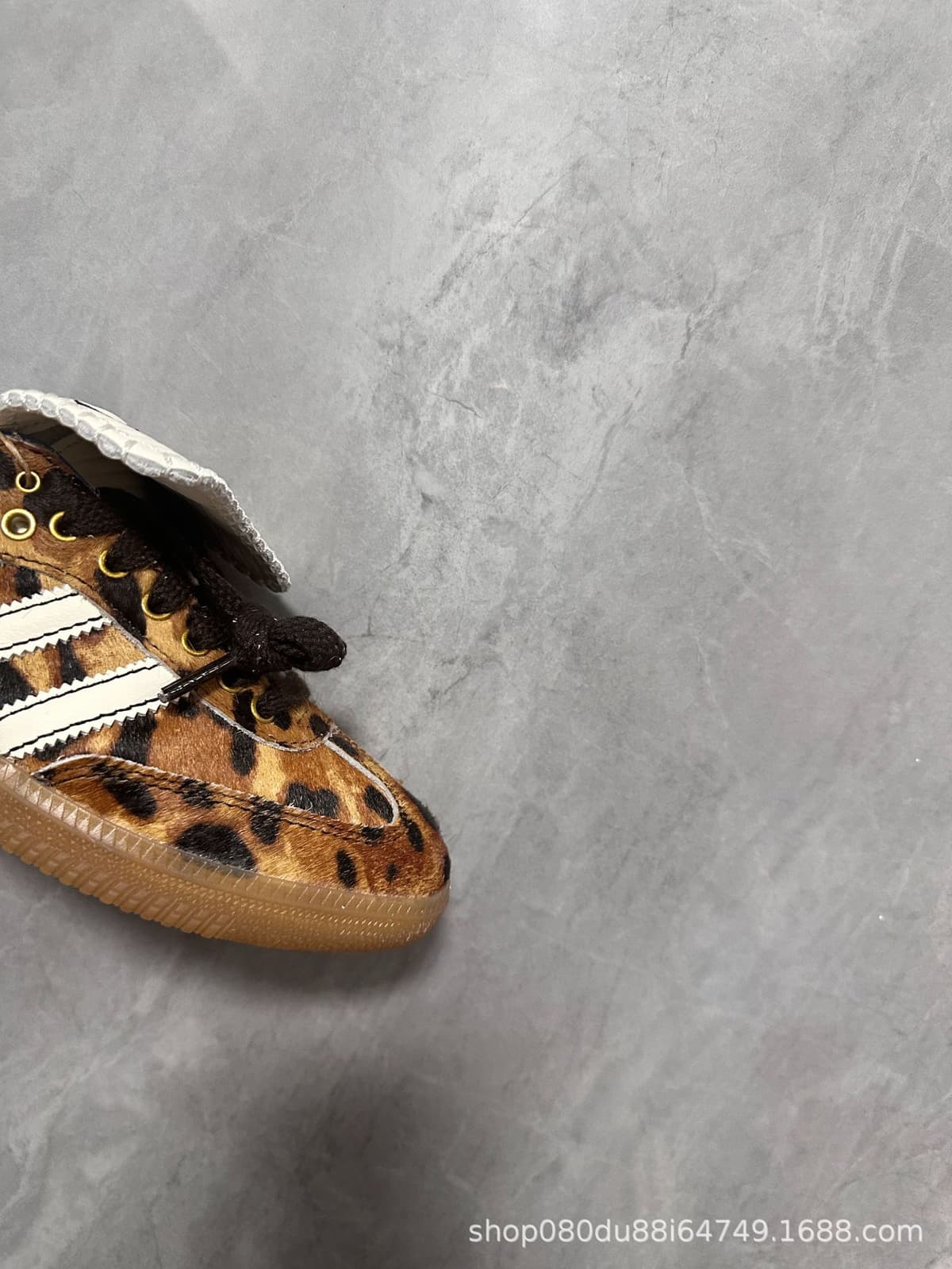 Leopard print