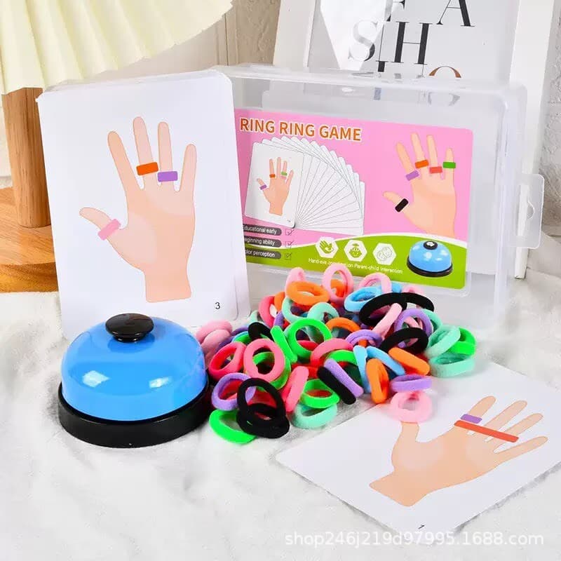 Two-player ring toss game