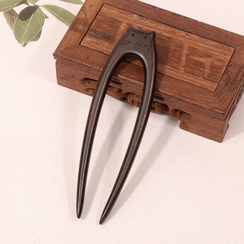 Ebony hairpin - cat hairpin (15cm length)