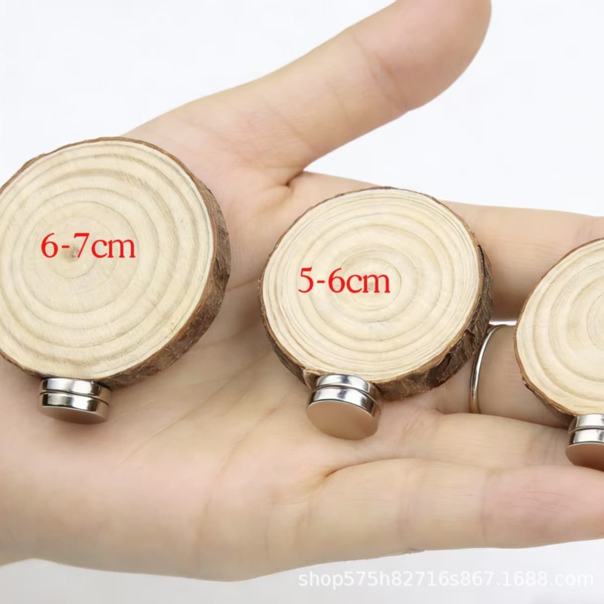 Round wooden chips + 1 pair of magnets (without turf)