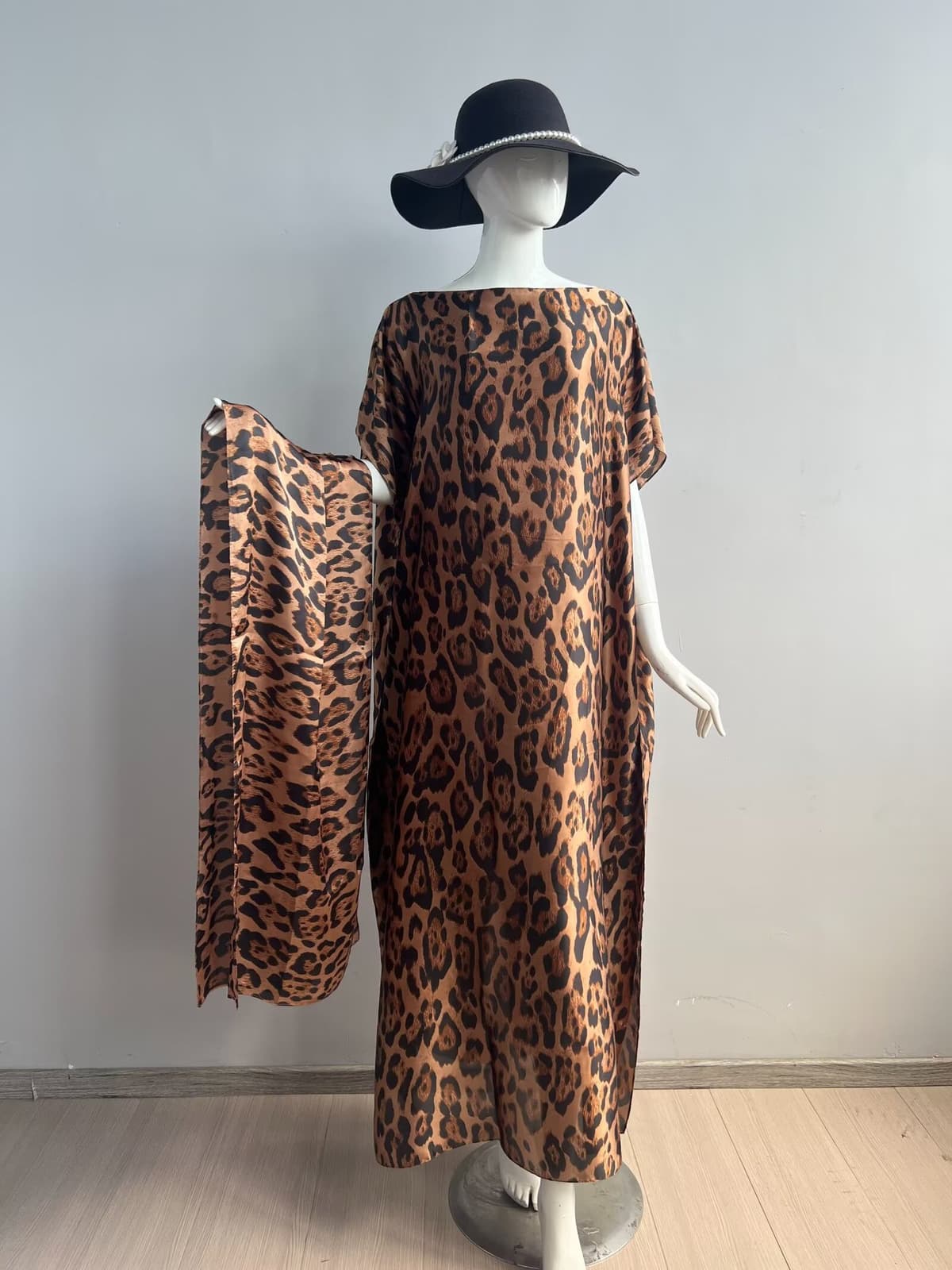 608 - leopard print coffee