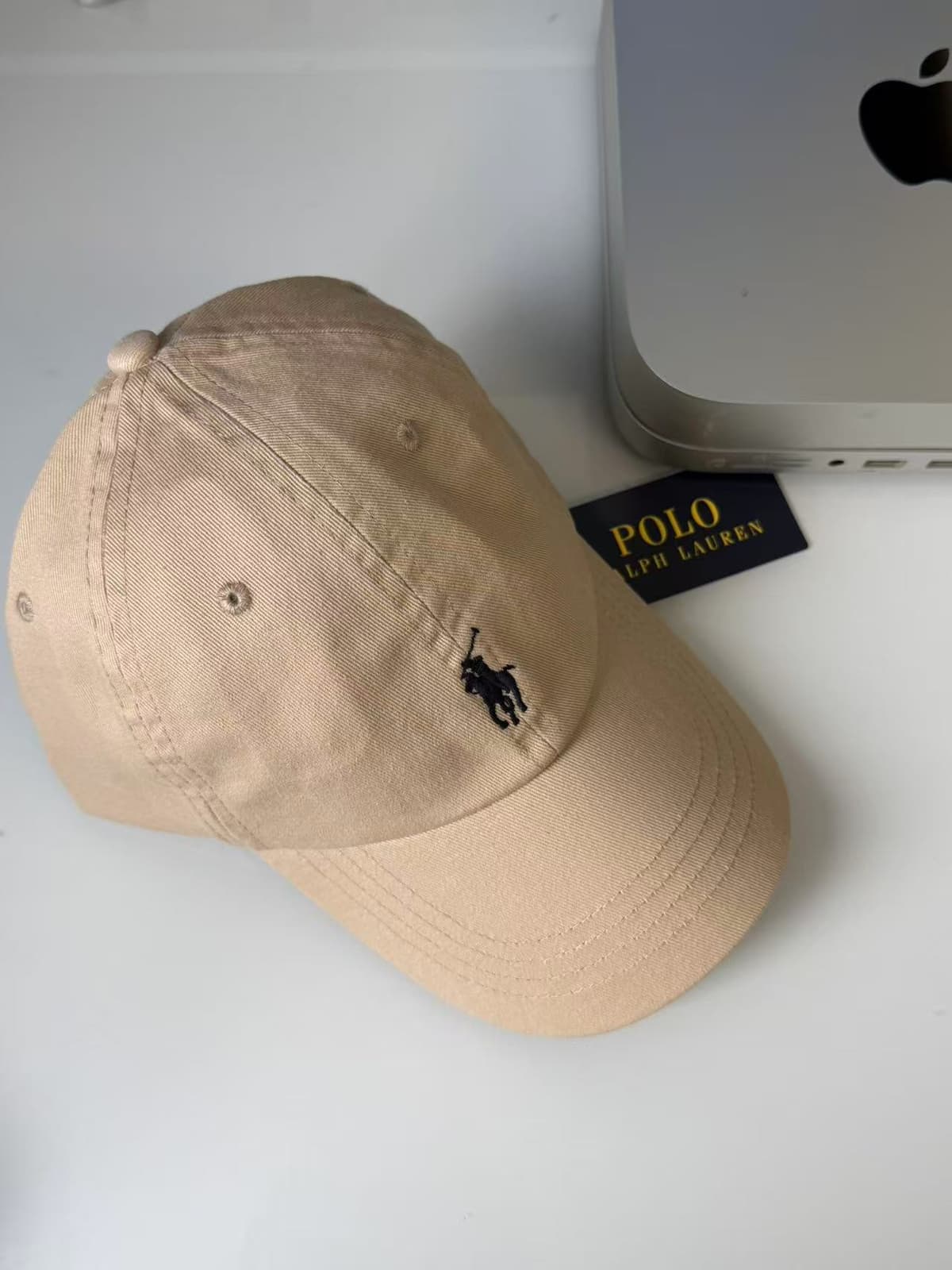 Light khaki