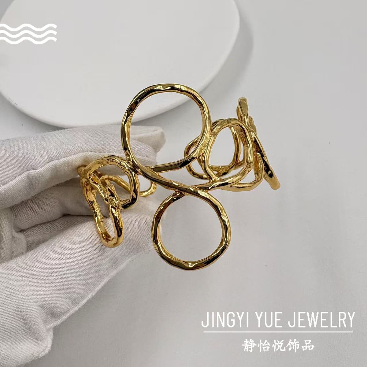1612 bracelet