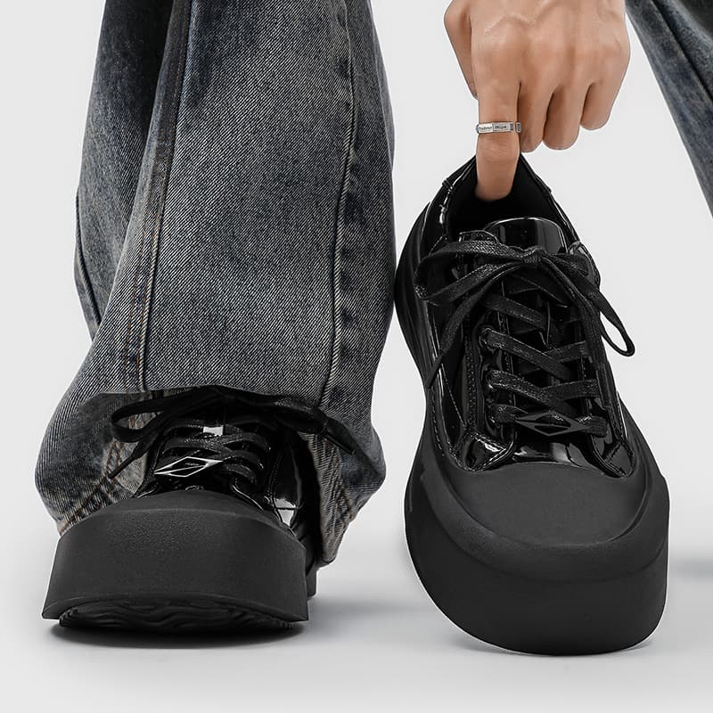66642 patent leather