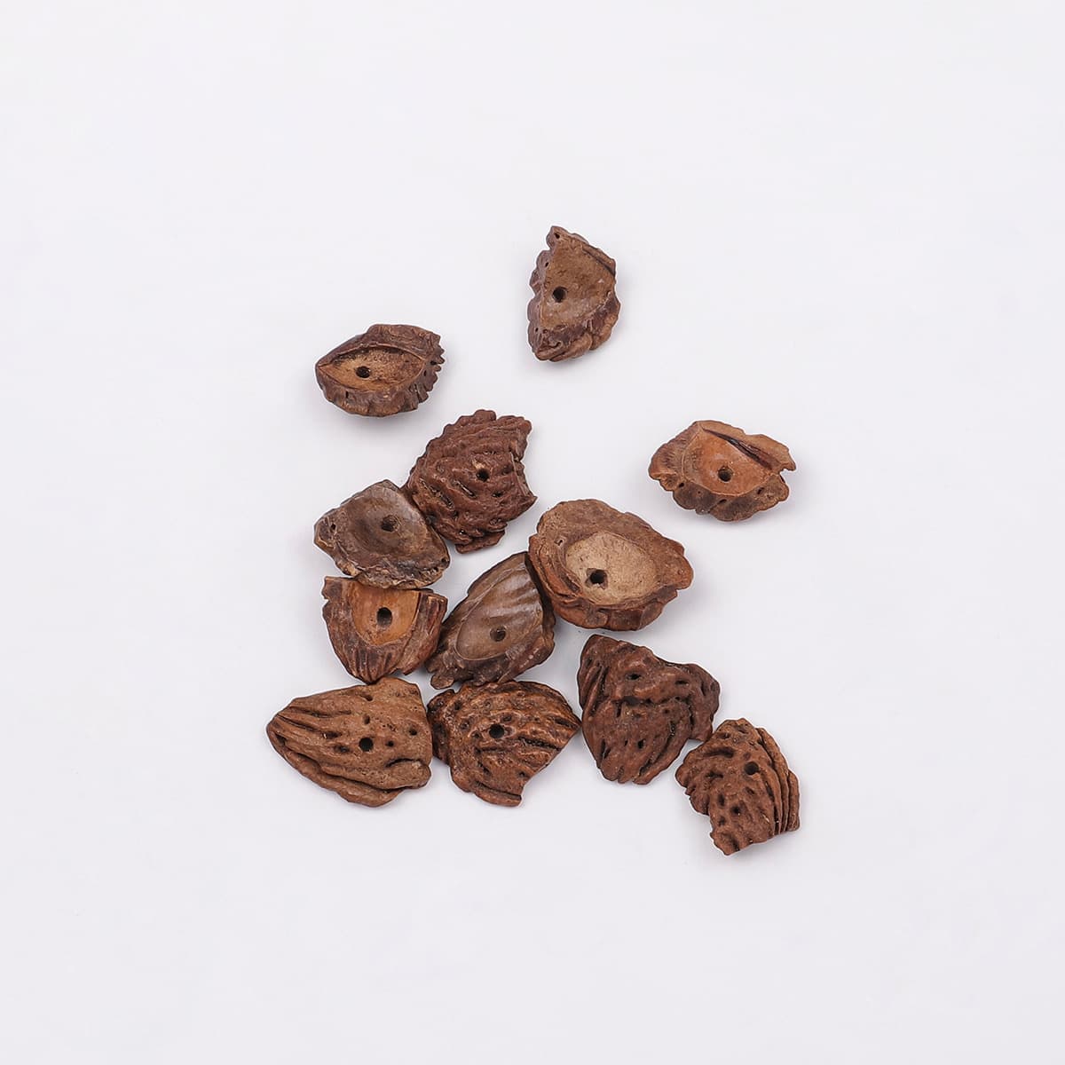 Peach kernel slices/single