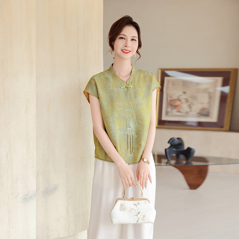Seaweed green