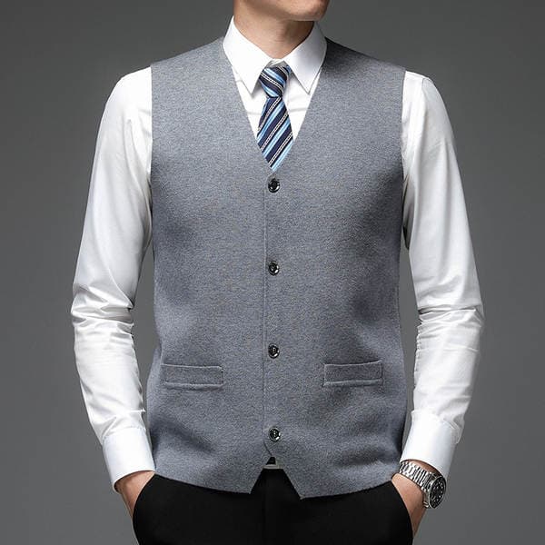 2025 New Autumn and Winter Middle-Aged Men's V Neck Cardigan Vest Vest Cashmere Sleeveless Knitwear Daddy Wear