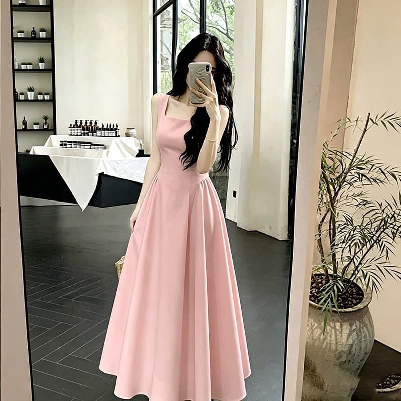 Pink [long suspender skirt]