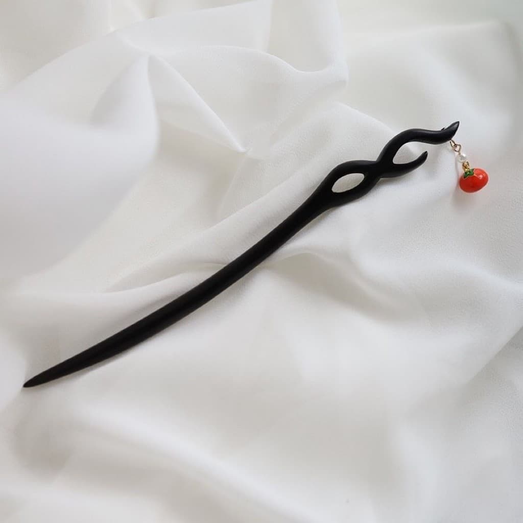 Wanshi ruyi [natural sandalwood hairpin]